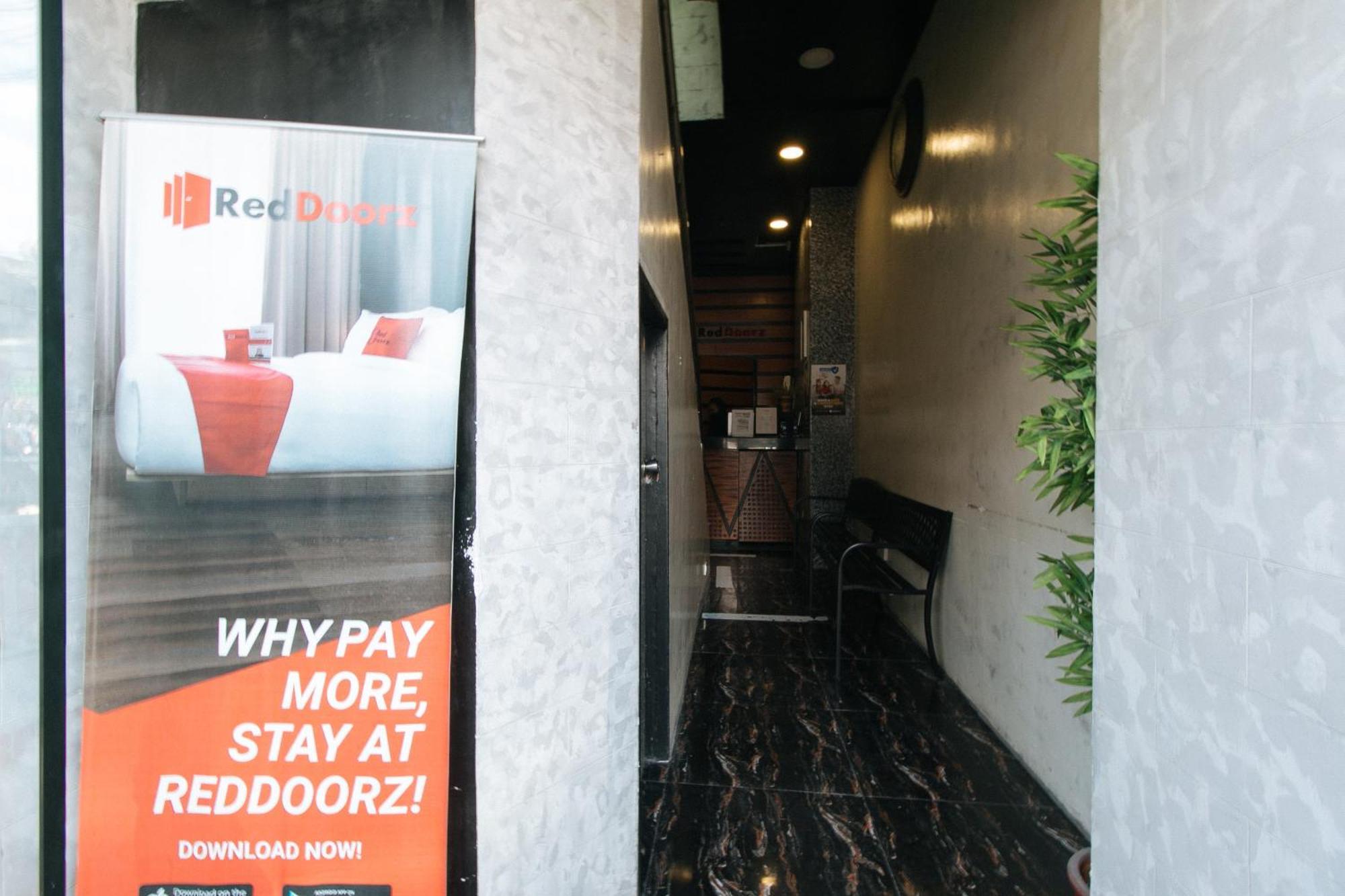 红多兹酒店-近马尼拉奎阿波教堂 外观 照片
